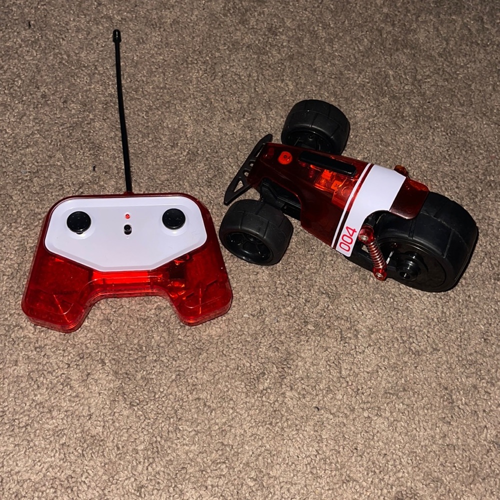 Remote control car